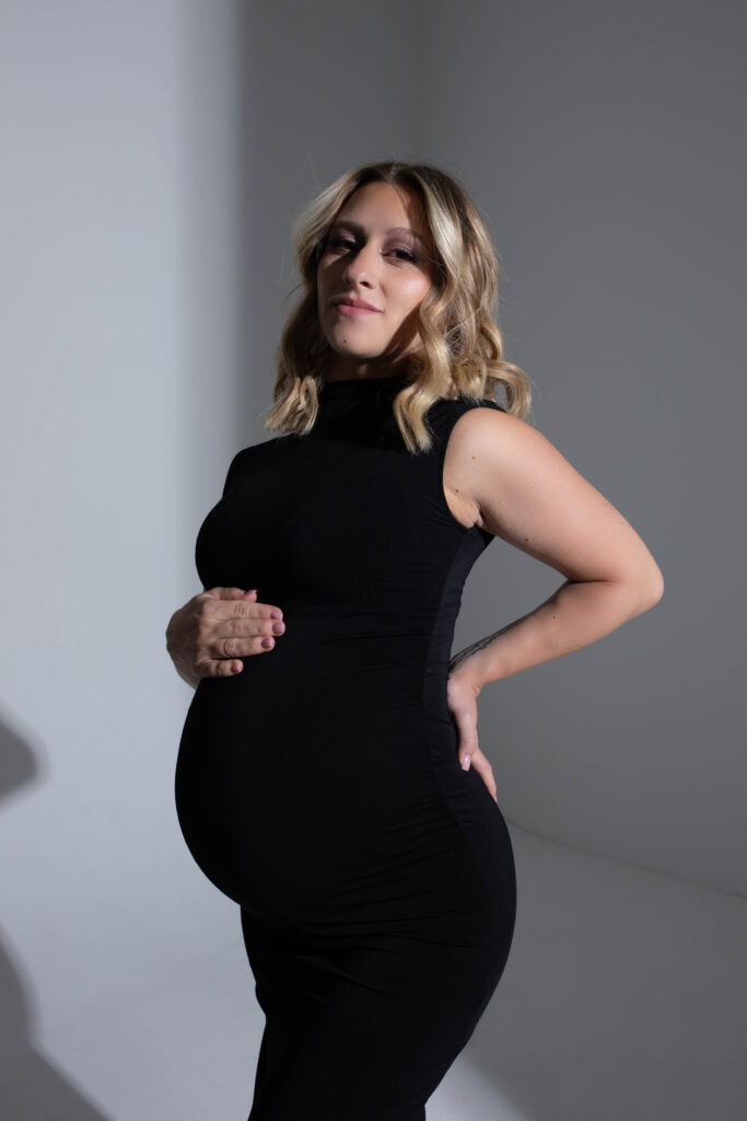 m2-photographie-seance-grossesse-robe-studio-le-havre-5